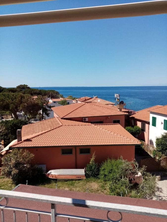 Casa Beppa Apartment Pomonte Luaran gambar